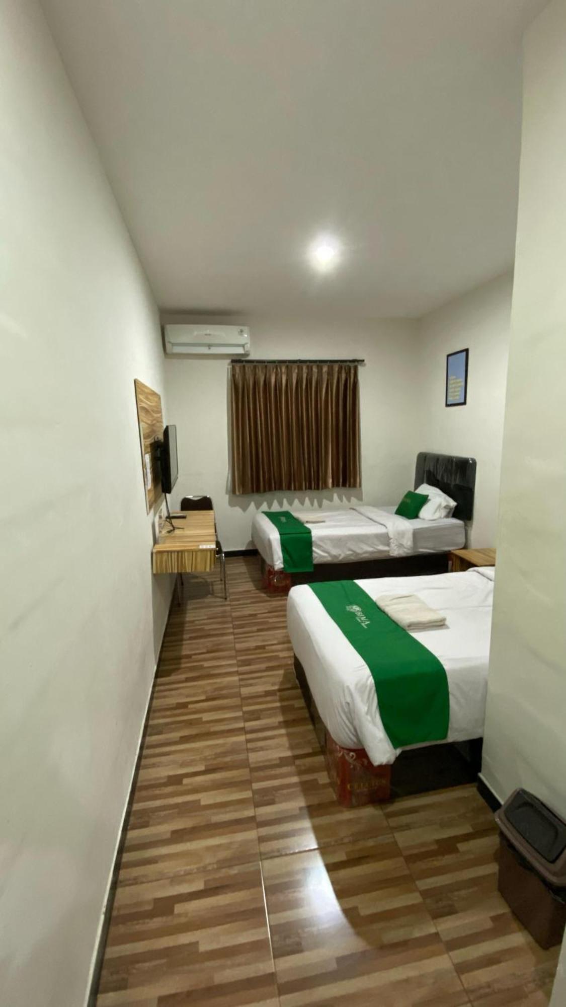 Ngadipuro Bima Guest House מראה חיצוני תמונה